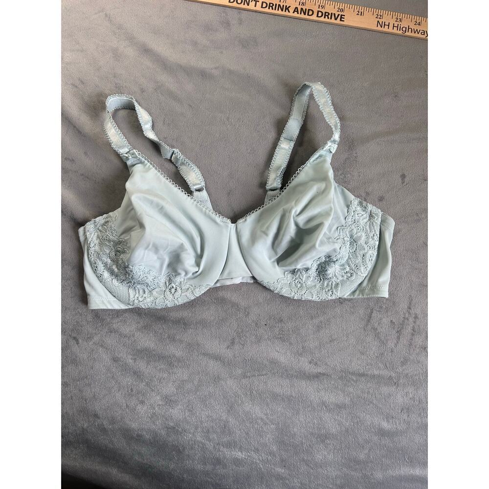 Olga Bra Women's style 35063 unlined underwire size 40C light sea foam